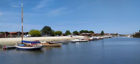 Gujan Larros Quai professionnel et ponton patrimoine (48).jpg
