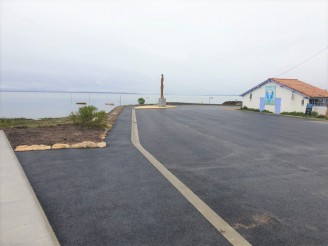 Arès Parking darse est  (19).jpg Arès Parking darse est  (19).jpg