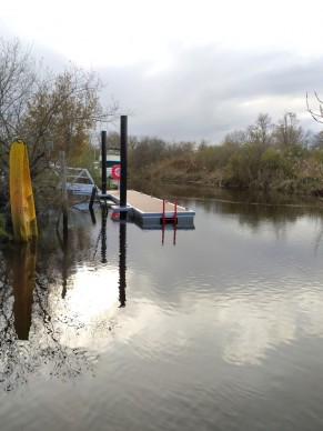 Biganos Ponton Canoês (11) 2.jpg Biganos Ponton Canoês (11) 2.jpg