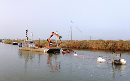 Biganos Port des Tuiles Sortie épaves (11) 2.jpg Biganos Port des Tuiles Sortie épaves (11) 2.jpg