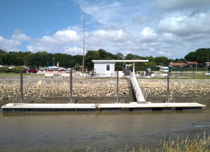 Lanton Fontainevieille Station Fontainevieille (5) 2.jpg Lanton Fontainevieille Station Fontainevieille (5) 2.jpg